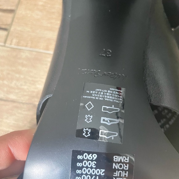 & Other Stories Black Heels - NWT - Size 37 - Picture 3 of 6